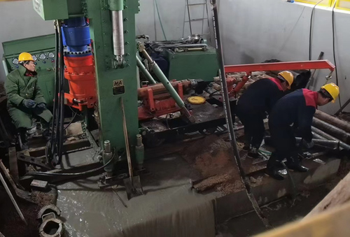 天井鉆機井下作業應注意什么? 天井鉆機井下作業應注意什么?